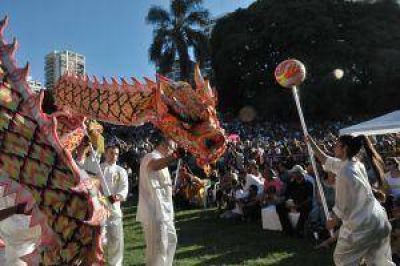 La comunidad china celebra el A�o Nuevo