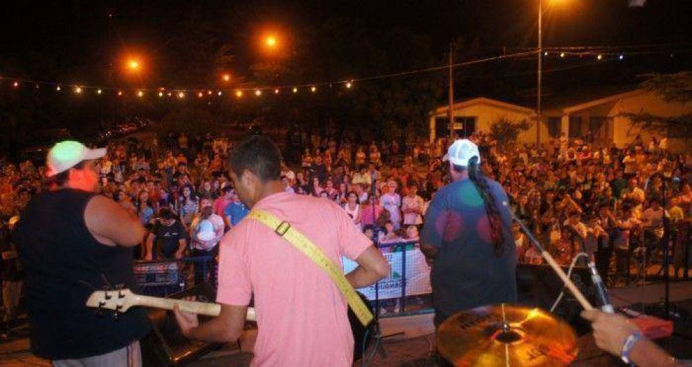 Se viven los corsos 2013 hasta el lunes