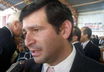 Jubert "estamos trabajando en la manera de implantar la nueva licitaci�n" 