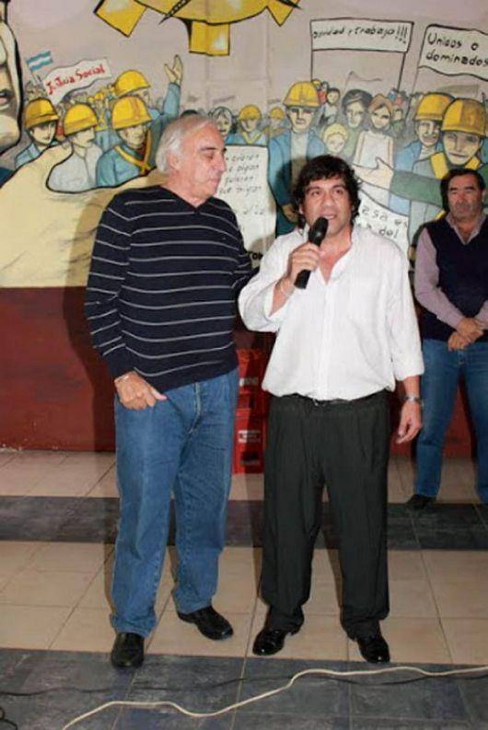 Rub�n Su�rez recibi� apoyo de la UTA Nacional