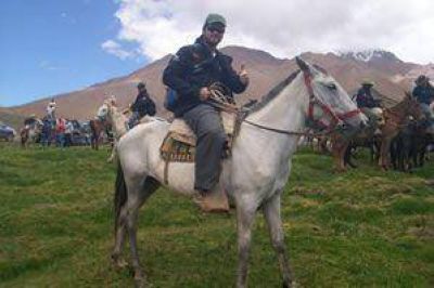 Cruce de los Andes 2013: buen clima y tiempo r�cord en el primer d�a	