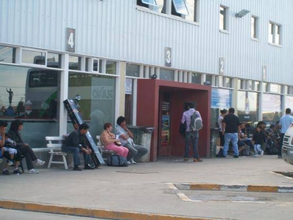Intenso movimiento en la terminal local