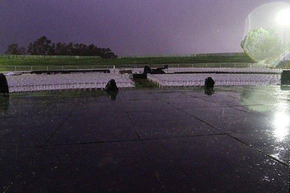 La copiosa lluvia hizo que se suspendiera la fiesta de la Vendimia de San Mart�n