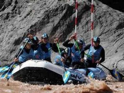 Inspectores provinciales clausuraron 5 empresas locales de rafting