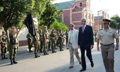 Zottos encabez� los actos por el 228� aniversario del natalicio del h�roe gaucho en General G�emes