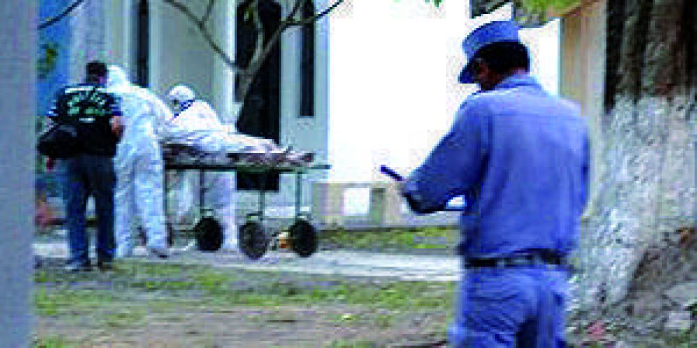 Encuentran el cuerpo sin vida de una mujer en un inquilinato