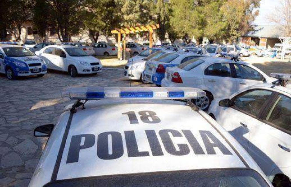 Vecinos incendian una vivienda tras un doble homicidio en Neuqu�n