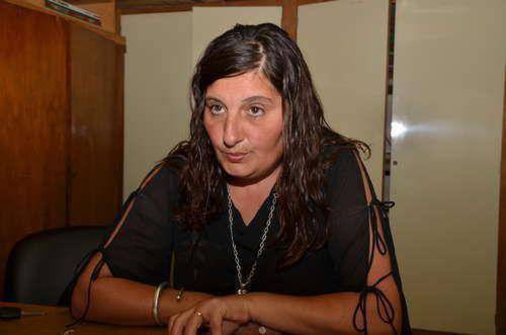 TRABAJOS EN ESTABLECIMIENTOS DEL �MBITO RURAL: "Los azule�os tenemos que estar orgullosos de que Naci�n nos haya elegido para desarrollar estas obras"