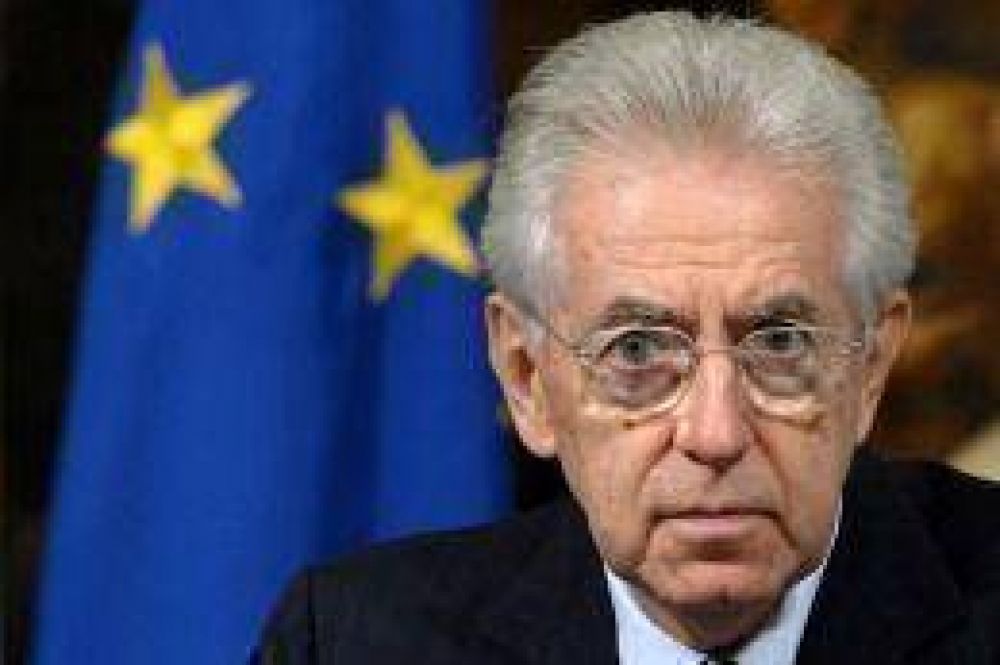 Monti agit� sus temores frente a la centroizquierda y atac� a Berlusconi