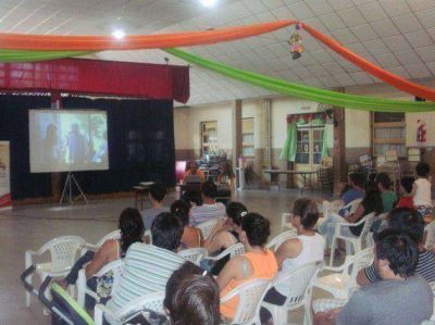 Inicio con �xito la etapa de capacitaci�n de j�venes emprendedores de Jun�n