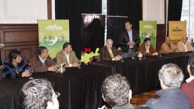 Jugar�n la �ltima carta para que el cl�sico se juegue en Tucum�n
