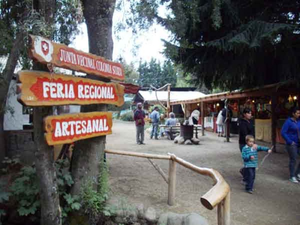 Colonia Suiza viste sus mejores galas