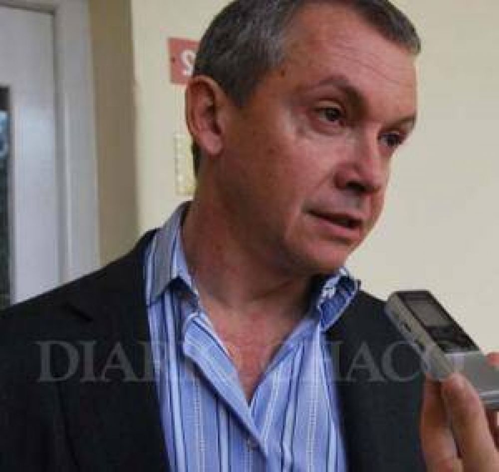 Pedrini orden� la suspensi�n del jefe de la Alcaid�a de Villa Angela, tras la muerte de un interno