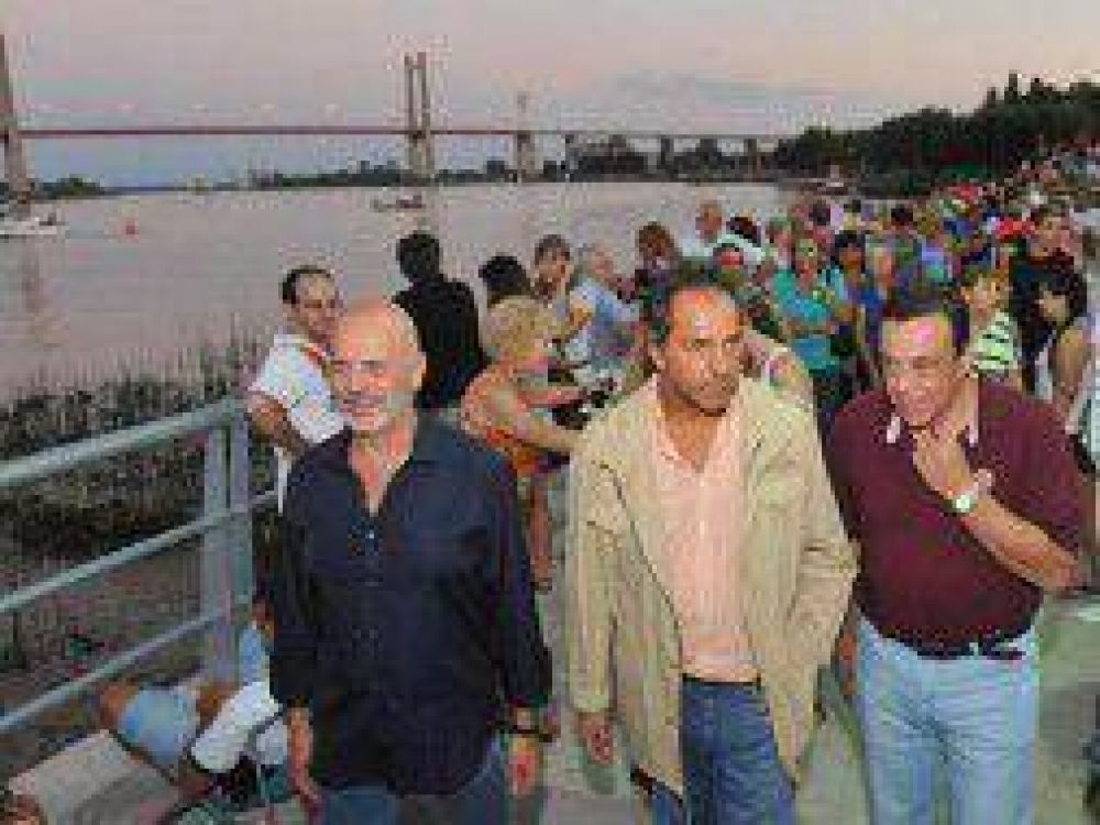 Scioli particip� del carnaval de Venecia en Z�rate