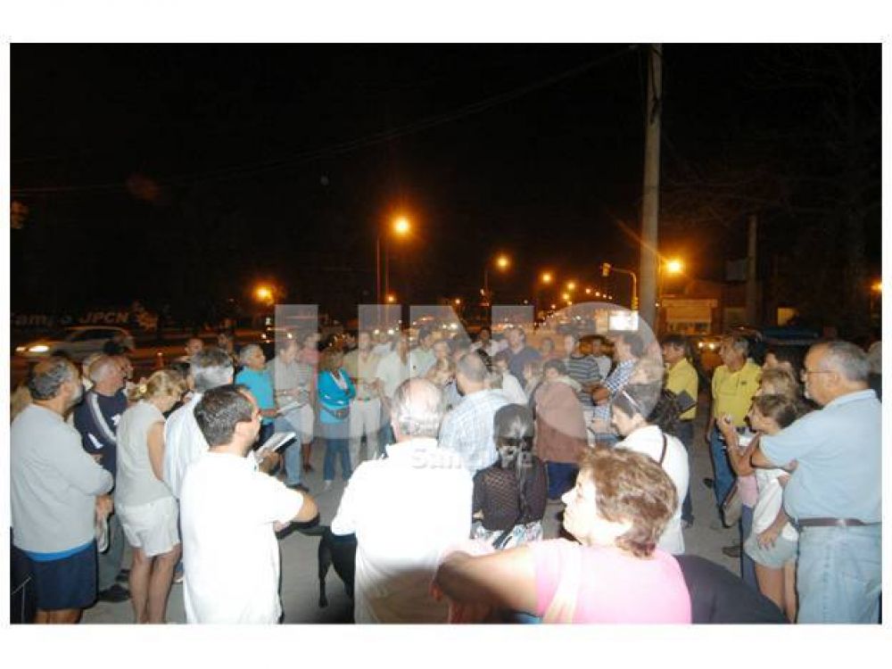 La zona de la Costa protestar� y marchar� por los reiterados cortes de luz