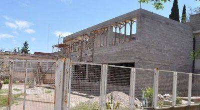 Preocupaci�n por obras escolares