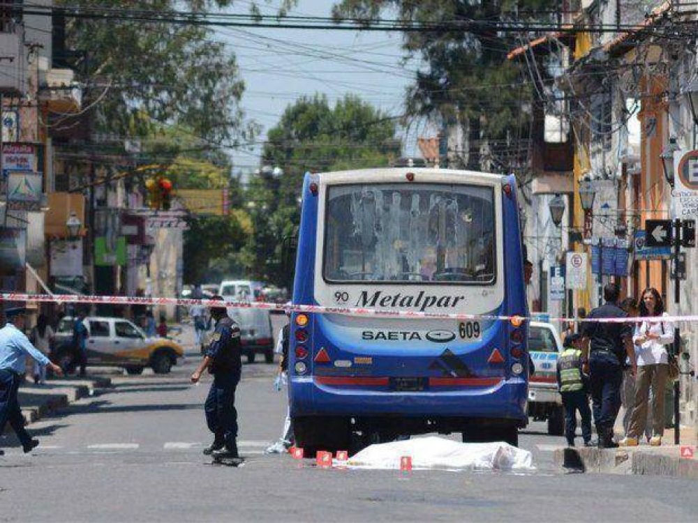 Desde el a�o 2009, hubo casi 900 v�ctimas fatales en las rutas y calles