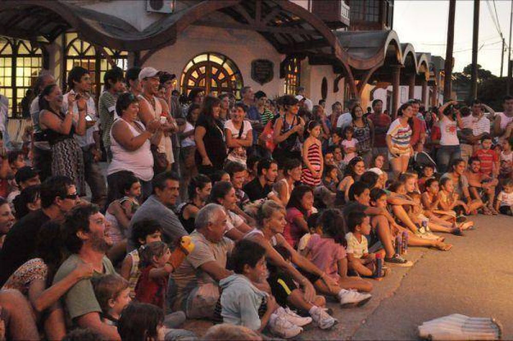 Sierra de la Ventana vivi� su carnaval este lunes