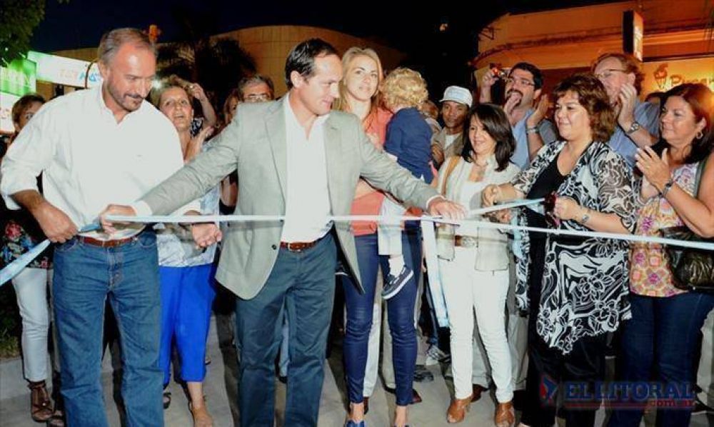 Camau: �Colombi no est� seguro, por eso especula con el desdoblamiento�