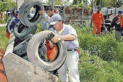 Realizan operativos para prevenir casos de dengue
