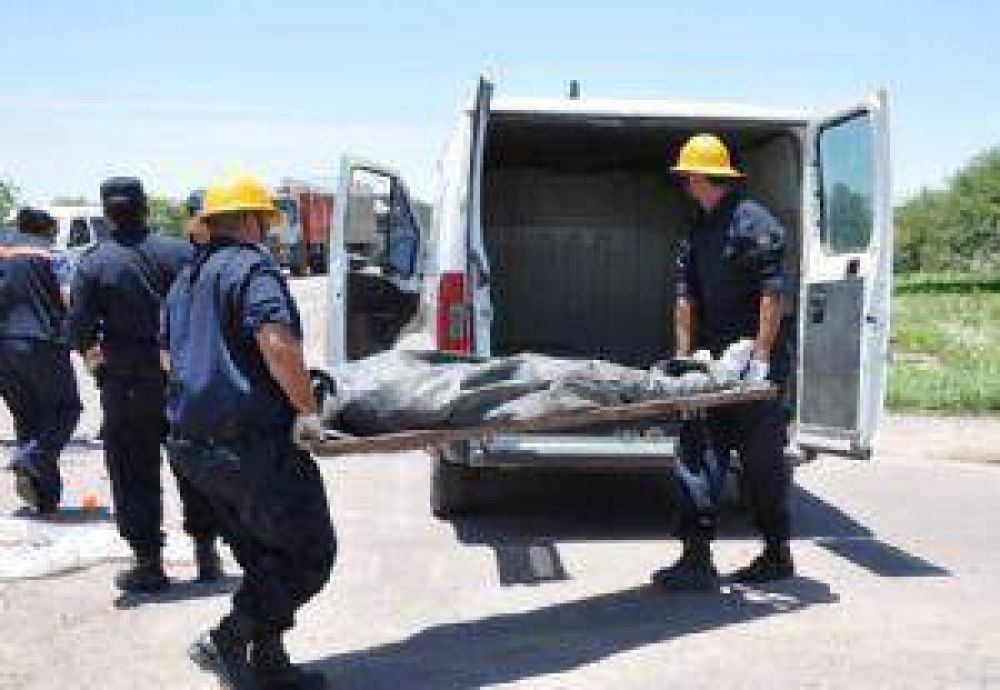 En zona montuosa hallan un joven ahorcado