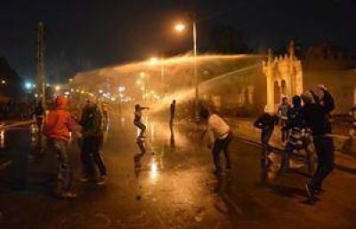 Violencia en El Cairo por los dos a�os sin Mubarak