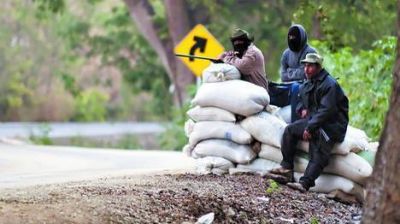 Los campesinos mexicanos se arman contra los narcos
