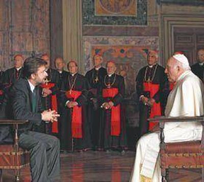 Los cin�filos recordaron la similitud con el Papa fugitivo de Nanni Moretti