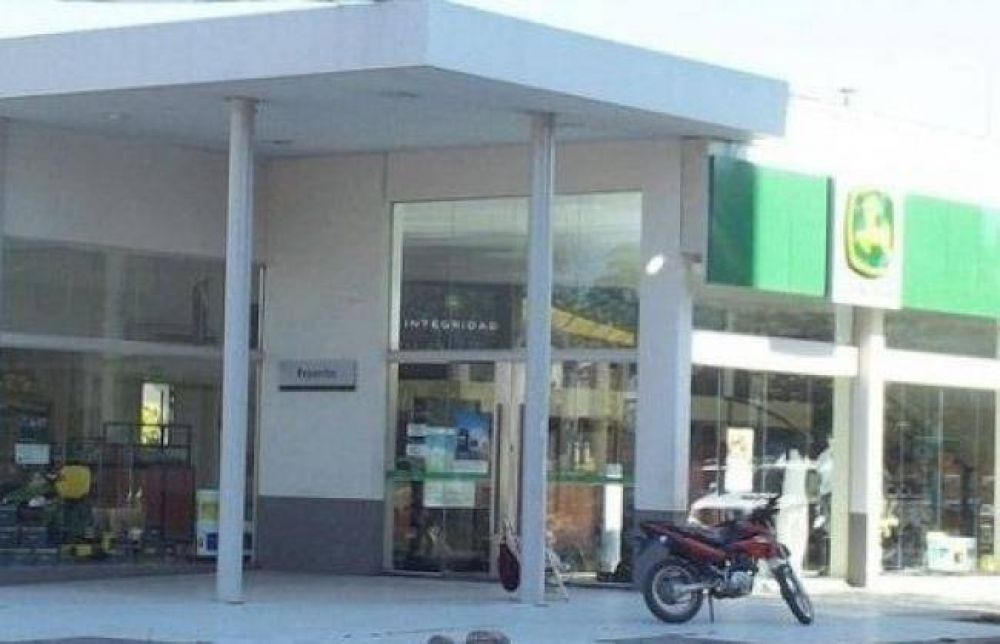 Asaltaron el local de Andr�s Parra en S�enz Pe�a y se llevaron $ 400.000