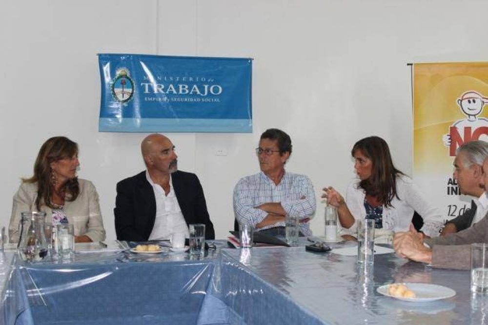 Humanidades de la UNNE capacitar a agentes del Ministerio de Trabajo de Nacin