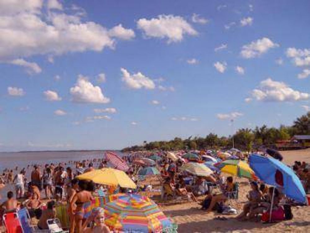 Playas colmadas marcaron el fin del feriado largo