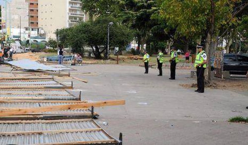 Parque Centenario: adems de rejas, habr custodia
