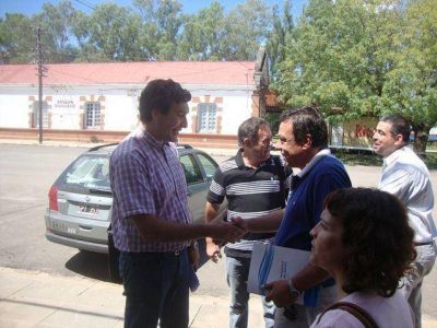 El Municipio de Z�rate pidi� otra vez trasladar un viejo tren