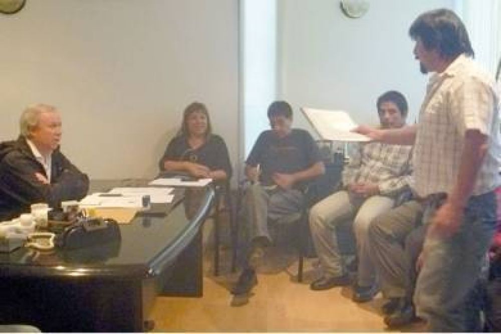 Presentan proyecto para convertir a Vieira en una sociedad del Estado