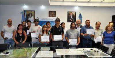 M�s entrega de emprendimientos productivos en la provincia