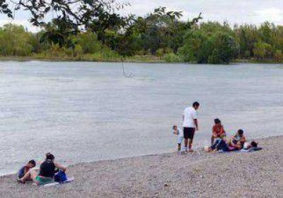 Muchos neuquinos usan balnearios no habilitados 