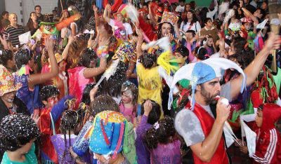 La Angostura se sum� a los �Carnavales de la Alegr�a�