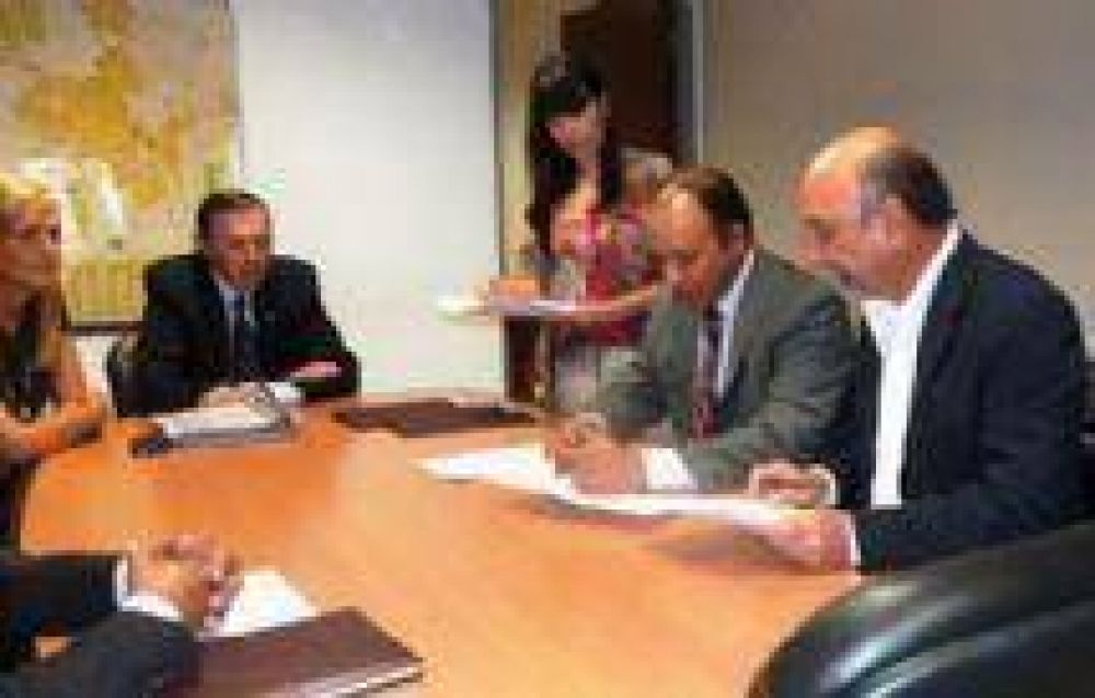 Salta invertir� 1.200.000 pesos en la refacci�n de escuelas de capital