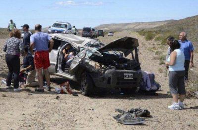 Familia riograndense se accident� en Ca�ad�n Ferreys
