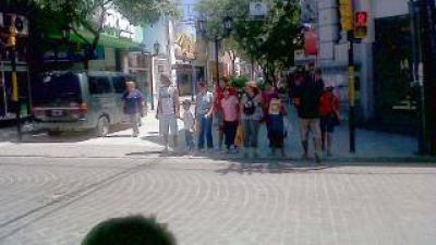 Los comercios abrieron en feriado