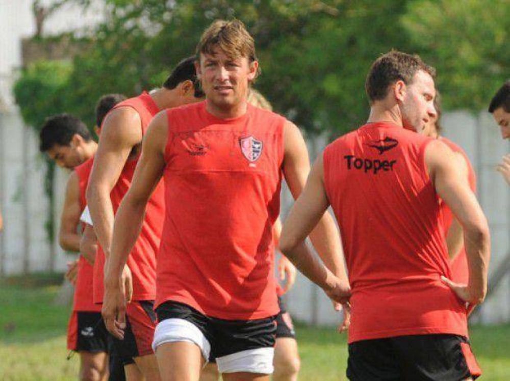 Heinze asegur� que "los que deciden no saben de f�tbol"