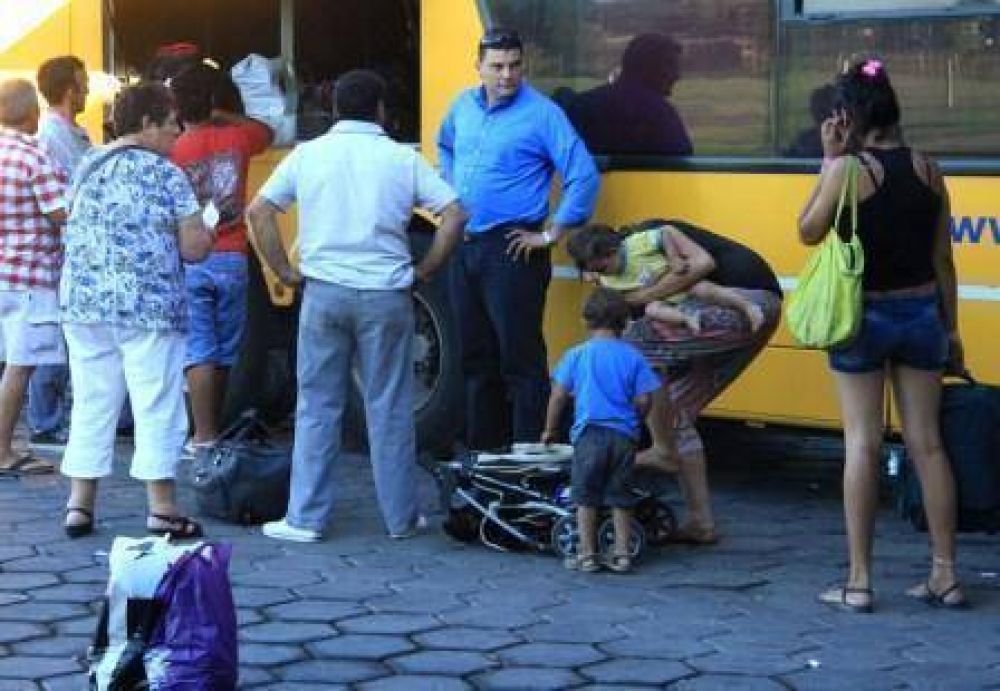 Fuerte demanda de pasajes y ocupaci�n plena de hoteles