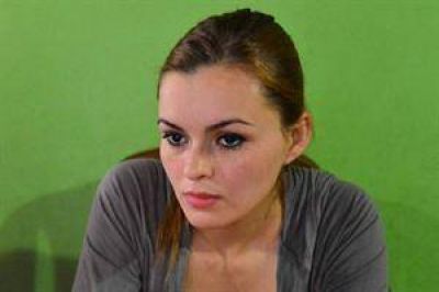 La gemela y el asesino de su hermana se casar�n el d�a de San Valent�n