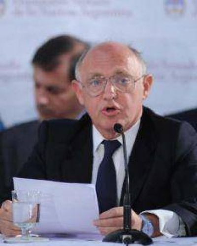 Timerman: "El memor�ndum es para que la causa salga de la par�lisis"