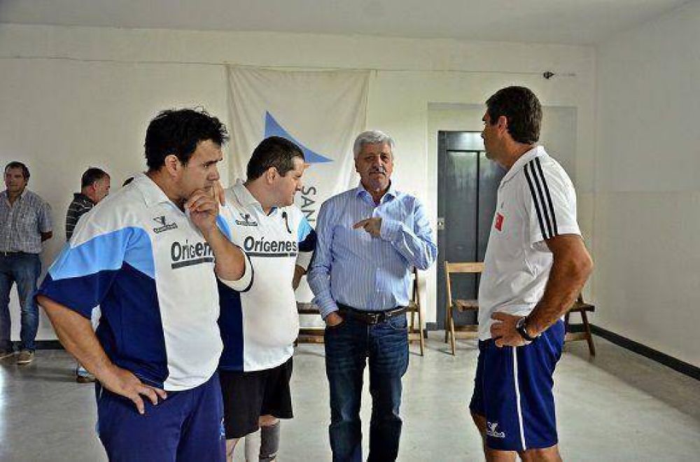 Abri� una escuela deportiva para chicos con discapacidad visual