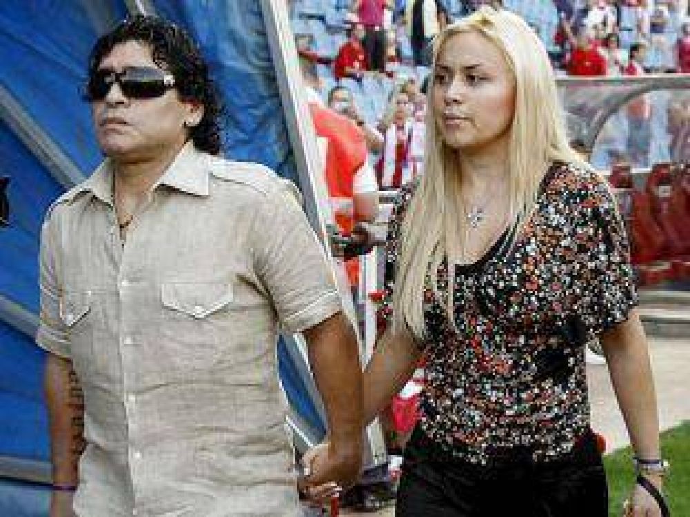 Naci el hijo de Maradona y Vernica Ojeda