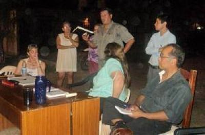 Funcionarios de Gobierno recibieron inquietudes de vecinos del barrio Jard�n