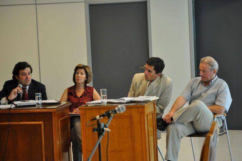 Continu� el juicio a Echeveste y San Miguel