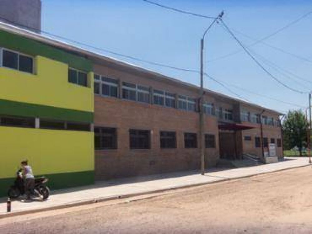 Obras en dos escuelas est�n practicamente terminadas