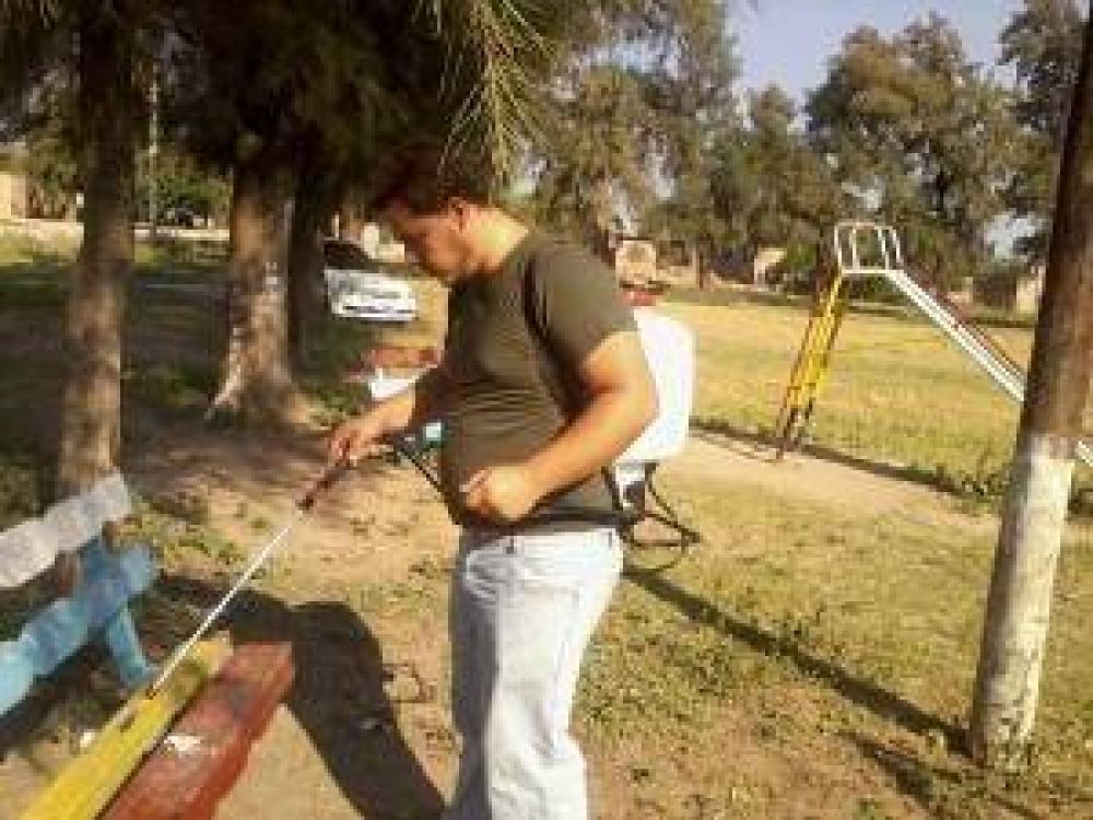 S�enz Pe�a contin�a fumigaci�n contra el Dengue